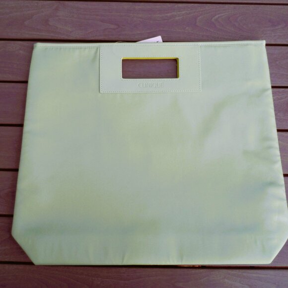 Lancôme- bundle 3 tote bags -$12 NEW - Picture 5 of 6